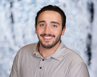 Loan processor, Mariel Frias.